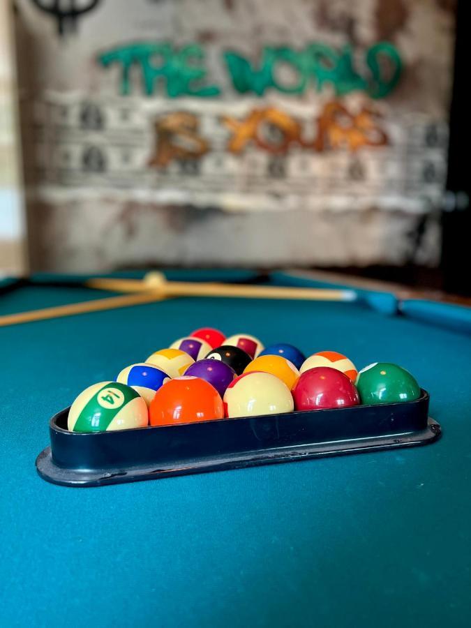 Апартаменти Capsule Casino - Jacuzzi - Billard - Netflix - Console & Jeux Монс Екстер'єр фото
